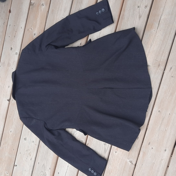 Cue grey blazer - Picture 9 of 14